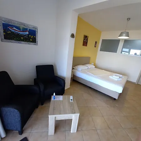 Rooms Kavala * Kavala