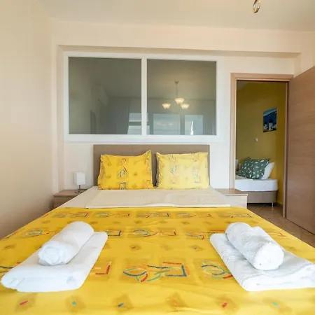 Rooms Kavala * Kavala