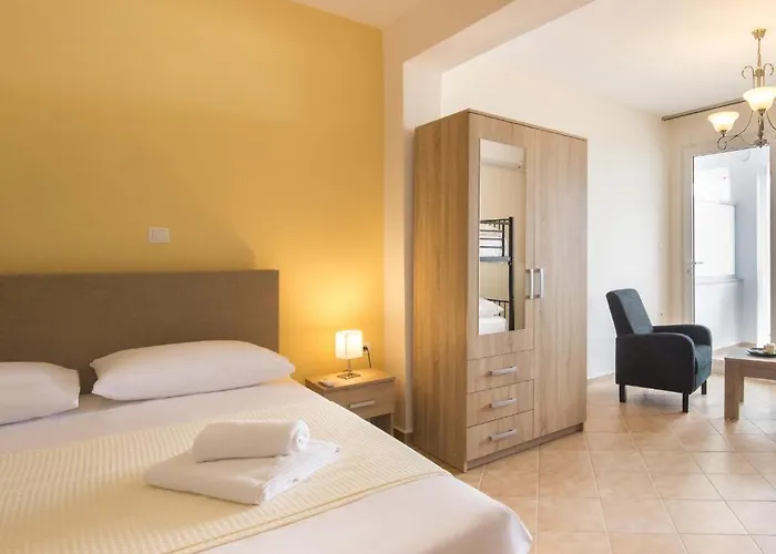 Rooms Kavala *