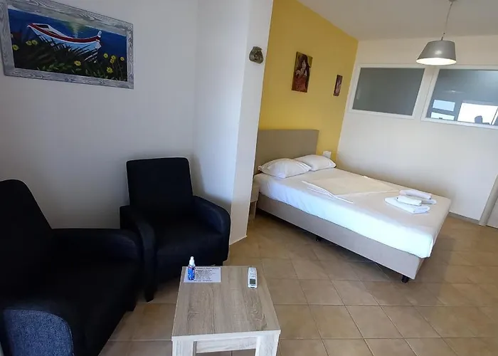 Rooms Kavala * كافالا